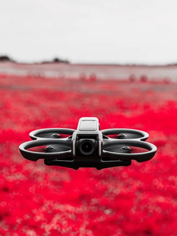 DJI Avata 2 w locie